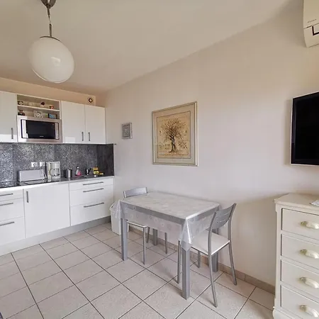 Pour 4 Pers, Clim, Parking, Vue - Fr-1-803-74 *